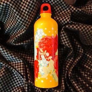 Pioneer Woman Bottle